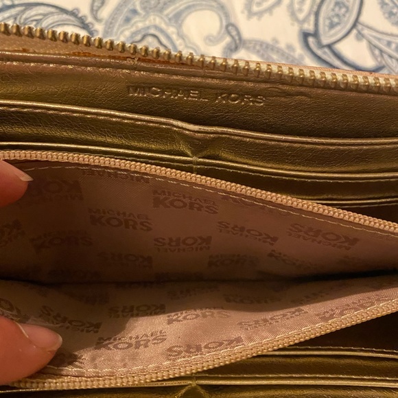 Michael Kors wallet with gold tone plate on front - Picture 9 of 14